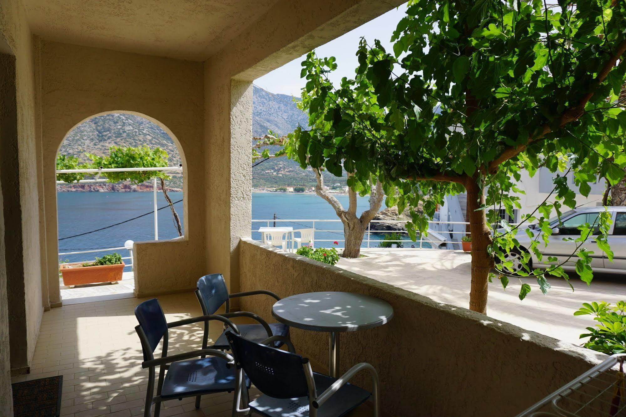Valentino Apartments And Studios Bali  المظهر الخارجي الصورة
